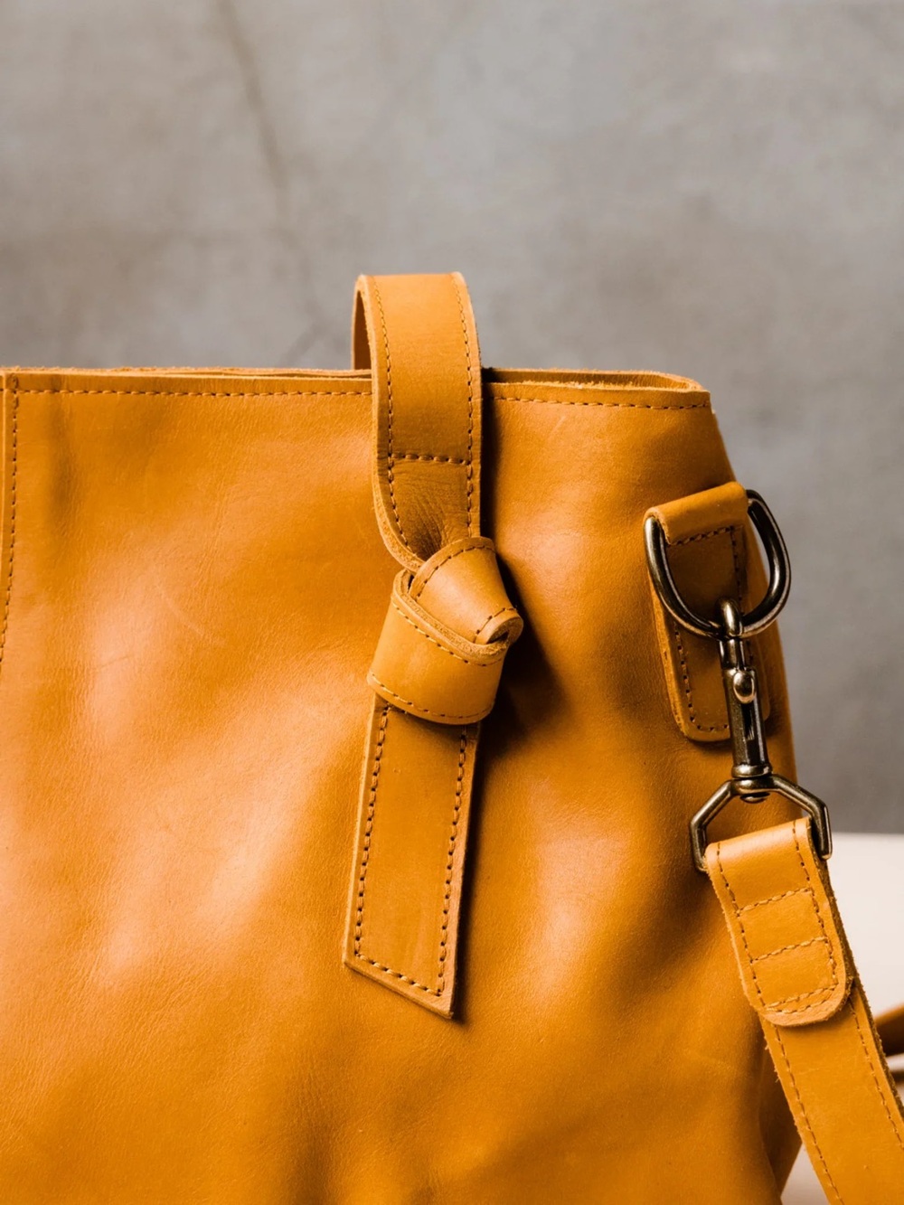 ABLE RACHEL UTILITY CROSSBODY - Picture 6 of 12